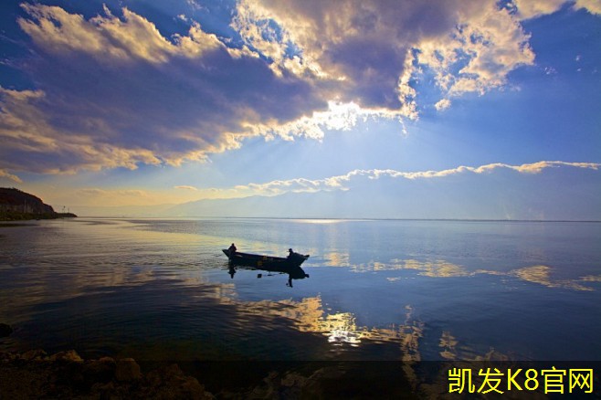 选择环保材质的浴室垫